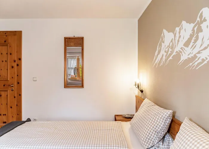 Fruehholz - Wank غرينو