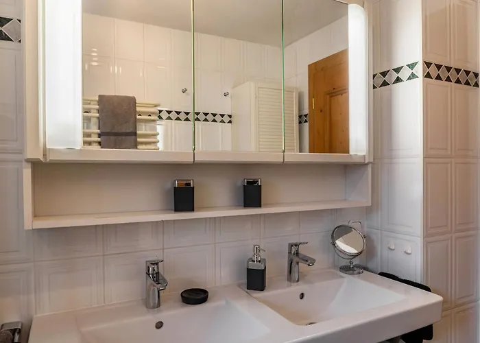 Fruehholz - Wank * غرينو